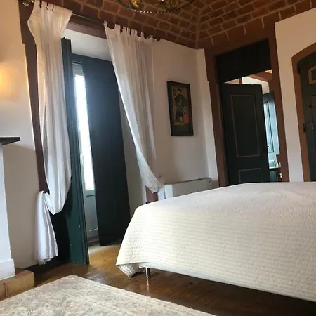 Quinta De Santa Barbara By Heavens Sleepy