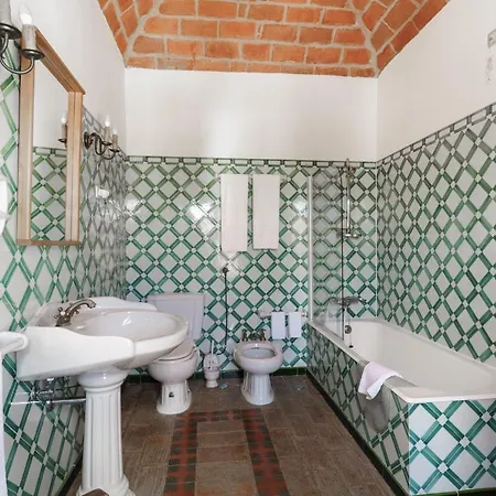 Quinta De Santa Barbara By Heavens Sleepy 4* Constância