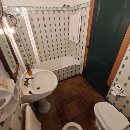 Quinta De Santa Barbara Guest house Constancia