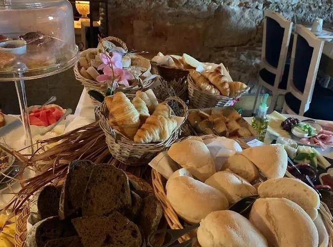 Quinta De Santa Barbara By Heavens Sleepy