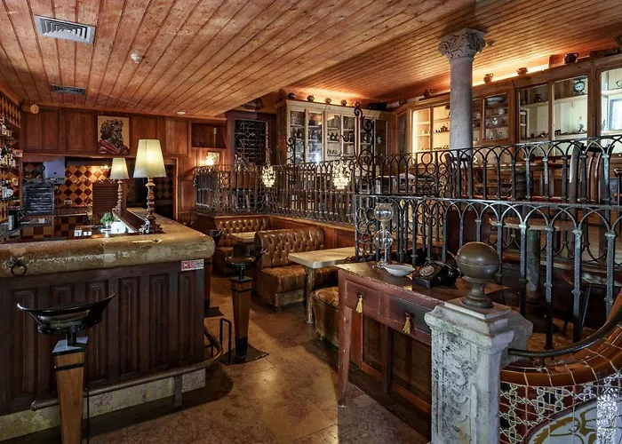 Quinta De Santa Barbara By Heavens Sleepy